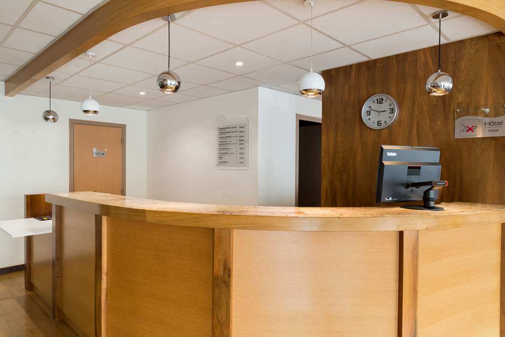 Brit Hotel Confort Le Limouzi Tulle Inreriör bild